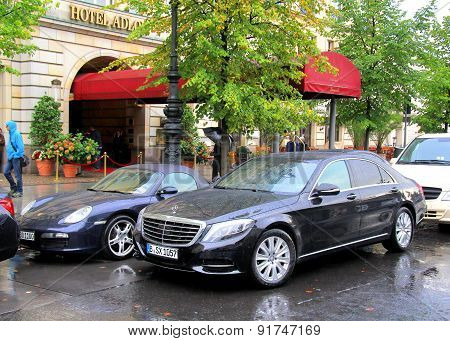Mercedes-benz W222 S-class