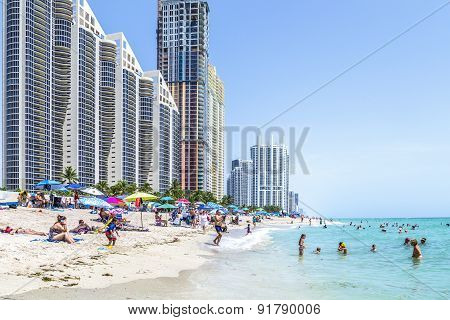 People At Jade Beach And Jade Ocean Condominiums