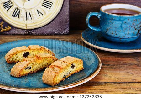Kantuchchi with Almonds and Raisins, Biscotti Studio Photo