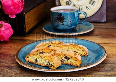 Kantuchchi with Almonds and Raisins, Biscotti Studio Photo