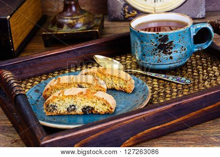 Kantuchchi with Almonds and Raisins, Biscotti Studio Photo