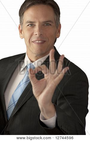 OK サインを与えることの実業家