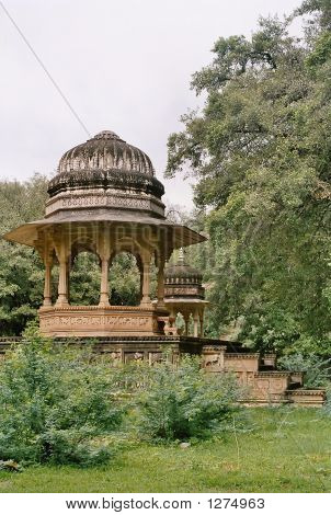 Tombes anciennes de Bundi en Inde
