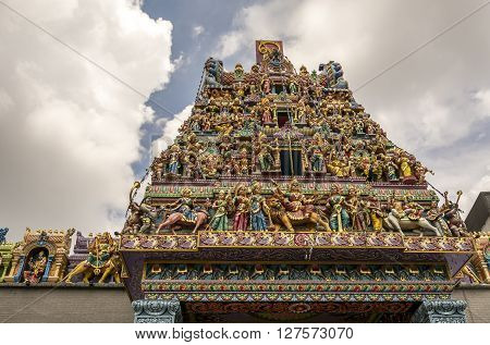 Details of the decorations on the roof of the Sri Mariamman Hindu temple, Singapore
