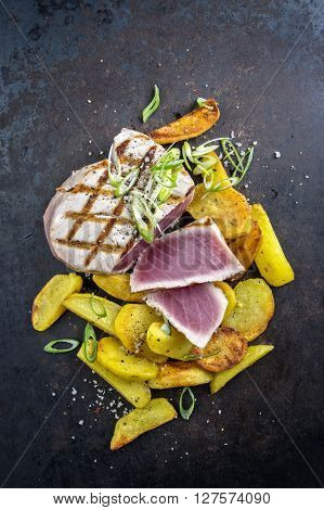 Tuna Steak with Hash Browns