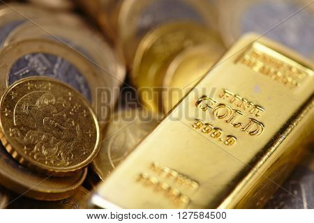 gold bar concept