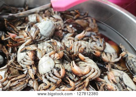 salted crab for cooking in the market