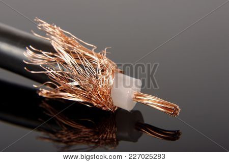 N Type Coaxial Cable Connector For High Frequency Applications Assembly Parts