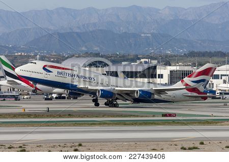 Los Angeles, California, Usa - March 10, 2010: British Airways Boeing 747 Jumbo Jet Taking Off From 