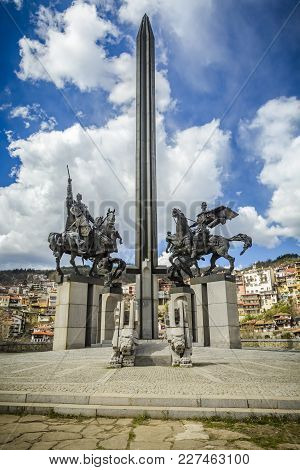 Veliko Tarnovo, Bulgaria, 03 April, 2015: The Asenevtsi Monument. The Asenevtsi Monument Was Built I