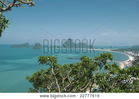 ชายหาด