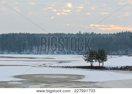 Freeze And Snowy Dam Rimov On River Malse