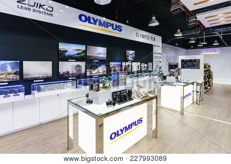 Bangkok, Thailand - January 13, 2018: New Cameras On Shelves In Camera Store Display Which Were Niko