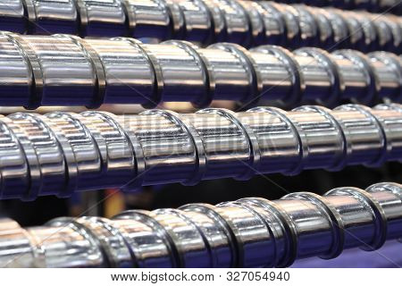 Screw Press Parts For Plastic Injection Machine ; Selective Focus