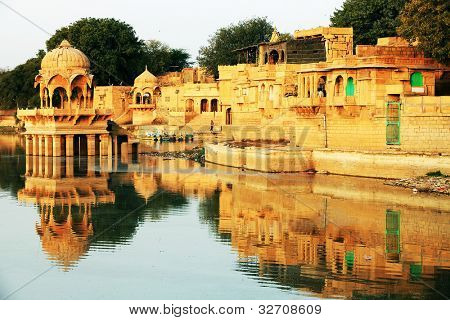 Gadisagar jezero, Jaisalmer, Indie