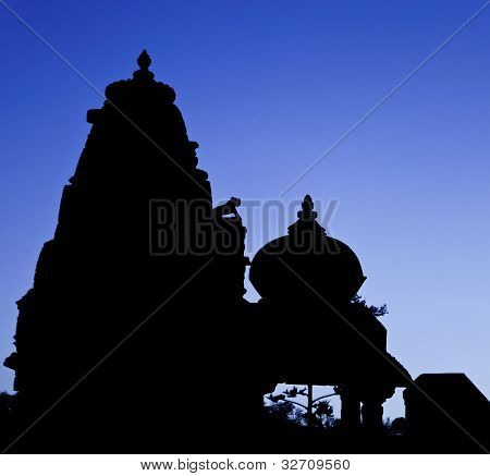 Silhuet af Jain og Hindu Temple