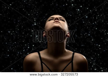 Bared Image Beautiful Young Bared Image & Photo (Free Trial) | Bigstock