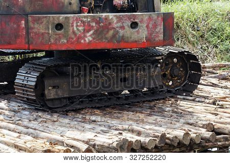 Tracks Wheel Of Excavator Or Digging Machine Working Bucket Digging Ground In Canal The Process Of C