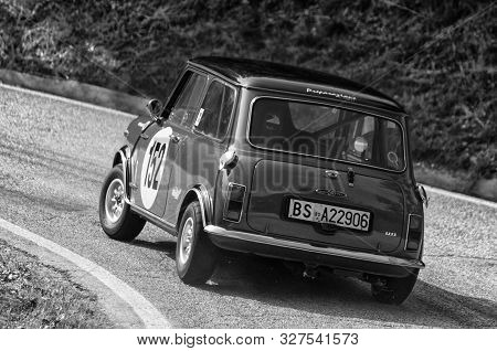 Pesaro Colle San Bartolo , Italy - Ott 12 - 2019 : Morris Mini Cooper S Mk Ii On An Old Racing Car I