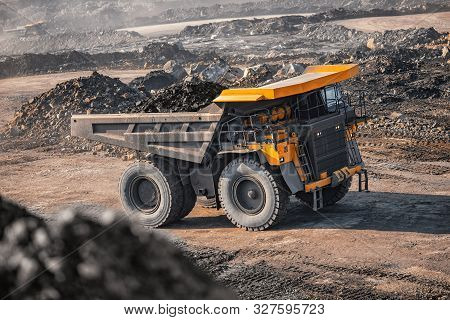 Big Yellow Mining Truck Laden Anthracite Moves Open Pit Coal Mine