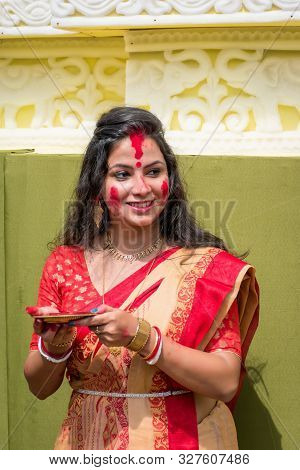 Kolkata, India - 8th October 2019; Women Participate In Sindur Khela At A Puja Pandal On The Last Da