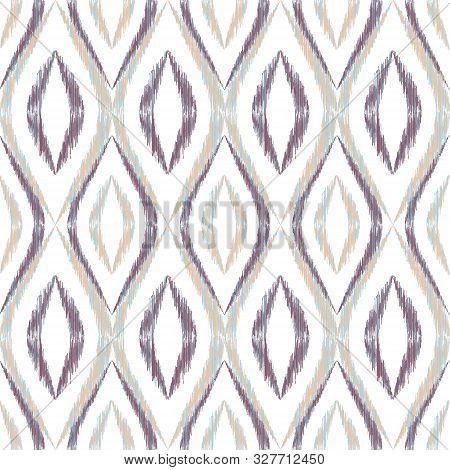 Ikat Ogee Seamless Vector Pattern Design. Ethnic Fabric Print Geometric Ikat Pattern. Wavy Ogee Seam
