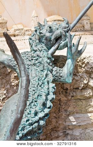 Bronzestatue.