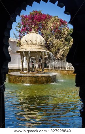 Fontain In Saheliyon Ki Bari Gardens Or Courtyard Of The Maidens In Udaipur. Rajasthan. India