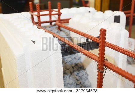 Insulating Concrete Forms Icf  With Reinforced Concrete House Walls. Insulating Concrete Forms Icf M