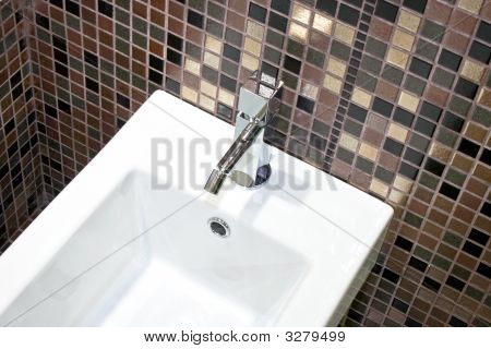 Basin ja laatat