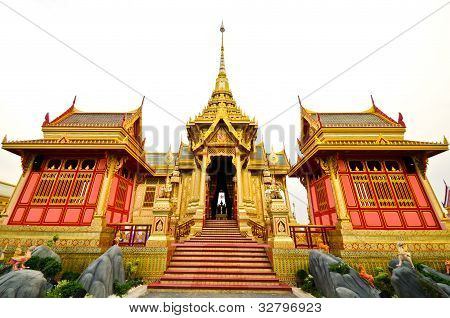 王子 Bejaratana Rajasuda の王室火葬式
