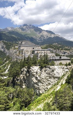 Fortaleza perto Modane