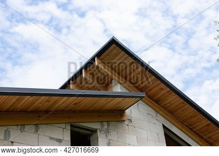 Working Process, Suburban Construction From Silicate And Gas Silicate Blocks And Wood. The Frame Of 