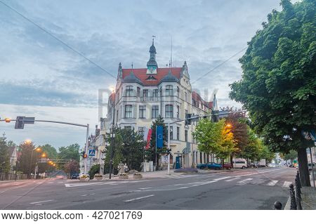 Zgorzelec, Poland - June 2, 2021: Street View With City Hall Of Zgorzelec In The Morning.