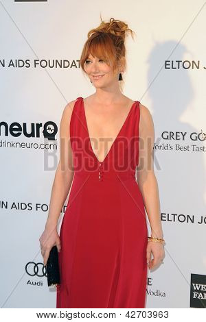 LOS ANGELES - Únor 24: Judy Greer dorazí na Elton John Aids nadace 21 Academy Awards zobrazení