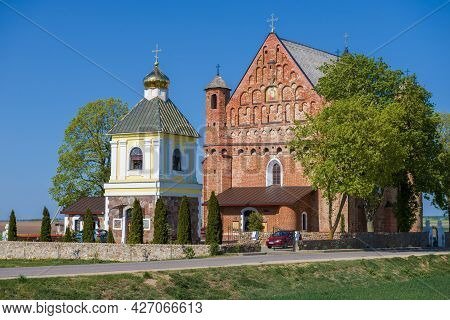 The Ancient Church-fortress Of St. Michael Is Close-up On A Sunny April Day. Synkovichi, Belarus