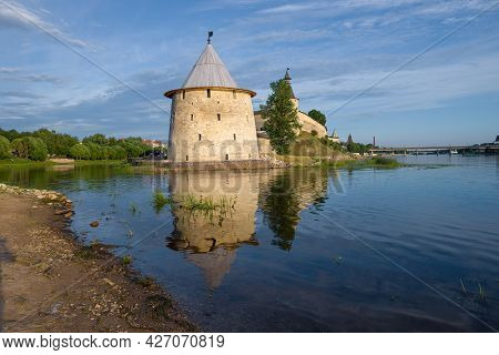 The Fat Tower Of The Pskov Kremlin In The Cityscape On A July Day. Pskov, Russia