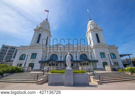 Worcester Union Station, Built In 1911, Is A Railway Station Located At 2 Washington Square In Downt