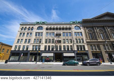 Worcester, Ma, Usa - Jul. 27, 2020: Central Exchange Building At 311 Main Street At Exchange Street 