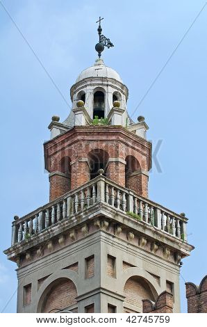 Gouverneurs-Palast. Cento. Emilia-Romagna. Italien.