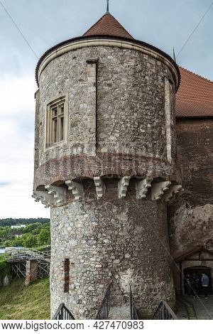 Hunedoara, Transylvania, Romania -  May 31, 2021:  One Of The Towers Of The Hunedoara Castle, Also K