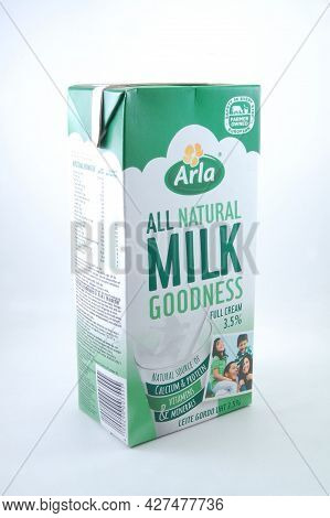 Manila, Ph - July 22 - Arla Fresh Milk On July 22, 2021 In Manila, Philippines.