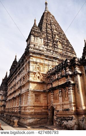 Maha Bodhi Phaya Or Mahabodhi Pagoda Pyay Temple Chedi For Burmese People Foreign Travelers Travel V