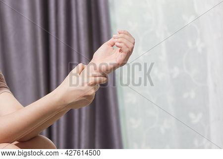 Guillain Barre Syndrome Is A Neuromuscular Disease That Causes The Muscles To  Acute Flaccid Paralys