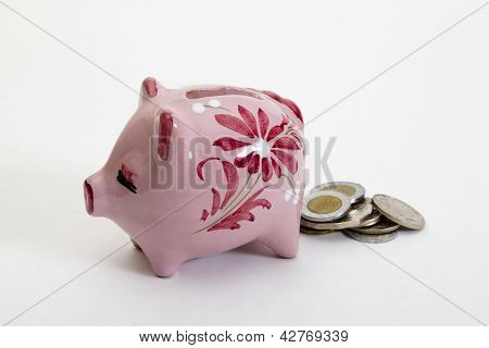 Pooping piggybank