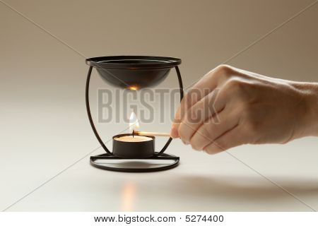 Illuminazione candele aromaterapia