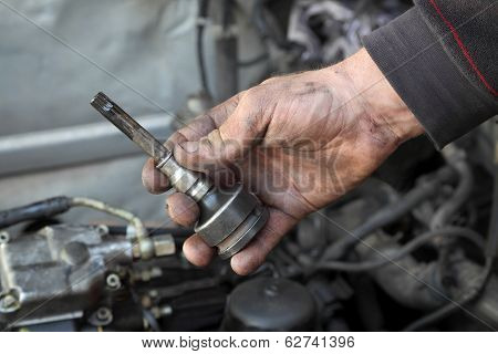 Car Mechanic Hold Spanner Socket Driver Tool  In Hand