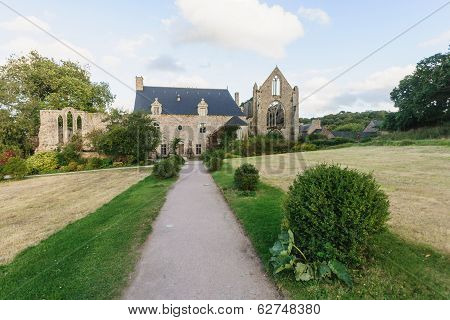 Abbaye De Beauport