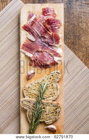 Spanish Ham With Toasts