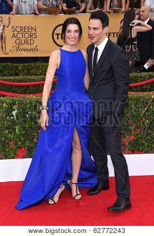 LOS ANGELES - JAN 25:  Julianna Margulies & Keith Lieberthal arrives to the 21st Annual Screen Actors Guild Awards  on January 25, 2015 in Los Angeles, CA                